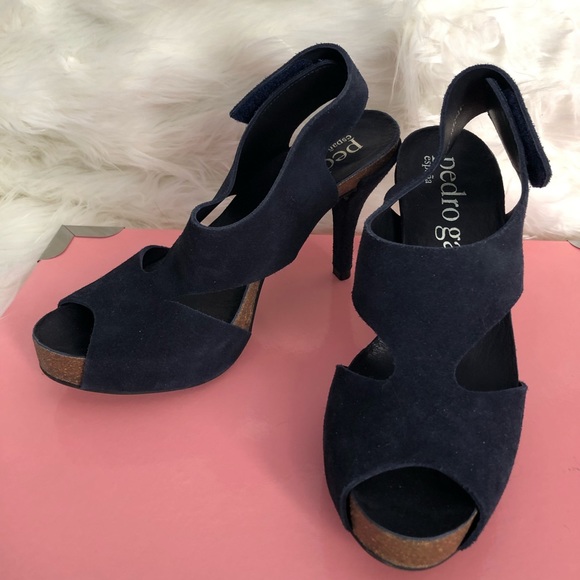 Pedro Garcia Suede Heels - Picture 2 of 6